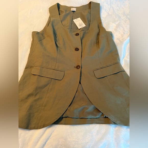 A New Day Khaki Vest - Picture 4 of 14